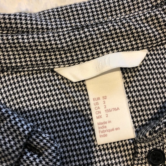 *Sold* Embroidered Sleeve Houndstooth Shirt - Picture 6 of 8
